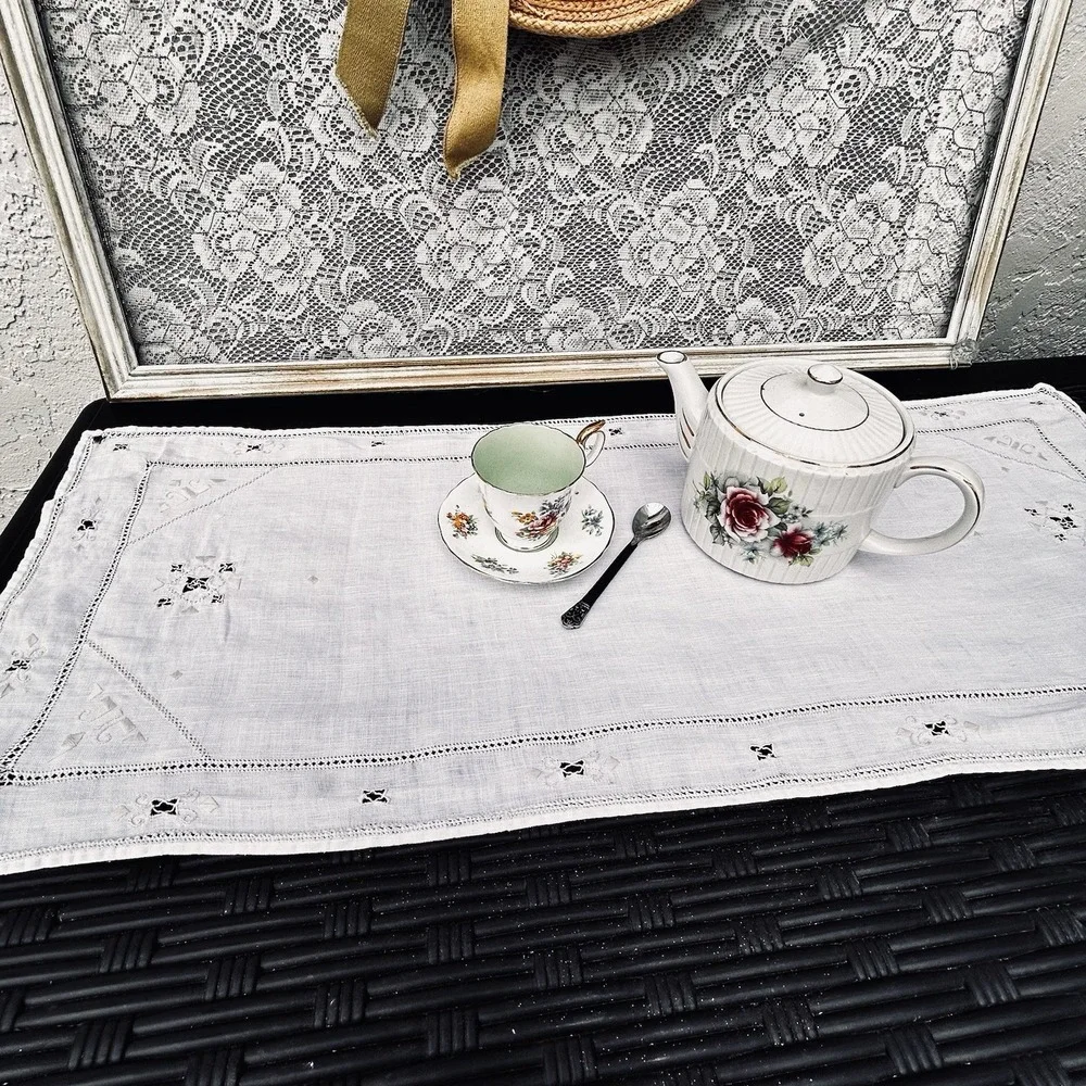 N/A vintage white